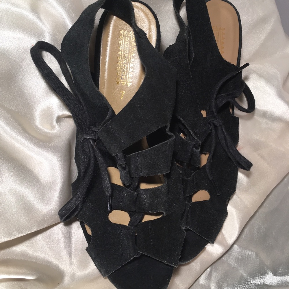 Urban Outfitters Deena & Ozzy Strappy leather
